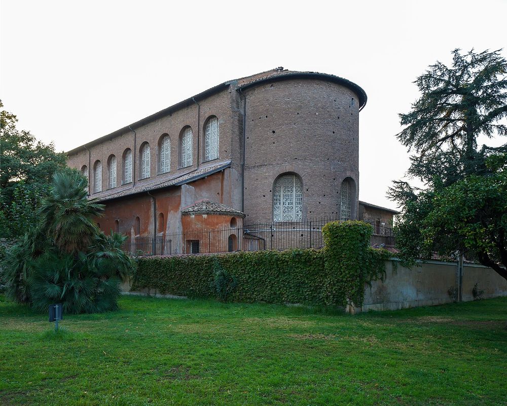 Basílica de Santa Sabina, Anónimo (fundada por el presbítero Pedro de Iliria)