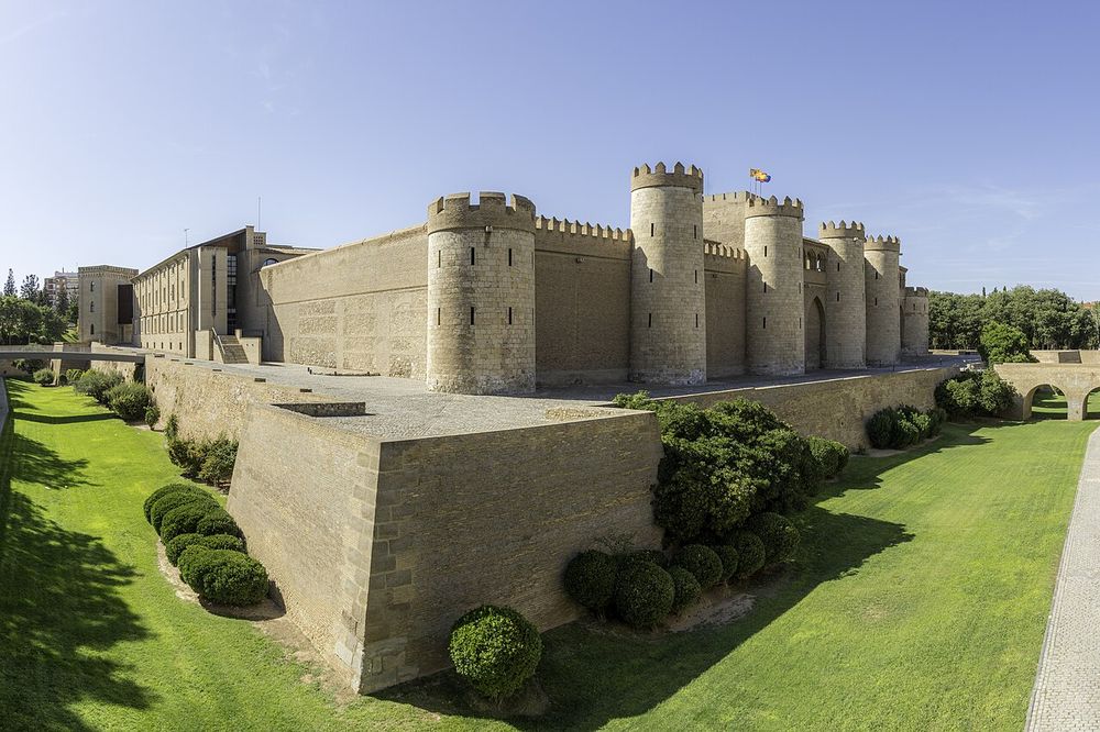 Palacio de la Aljafería, Al-Muqtadir (taifa de Zaragoza, dinastía hudí)